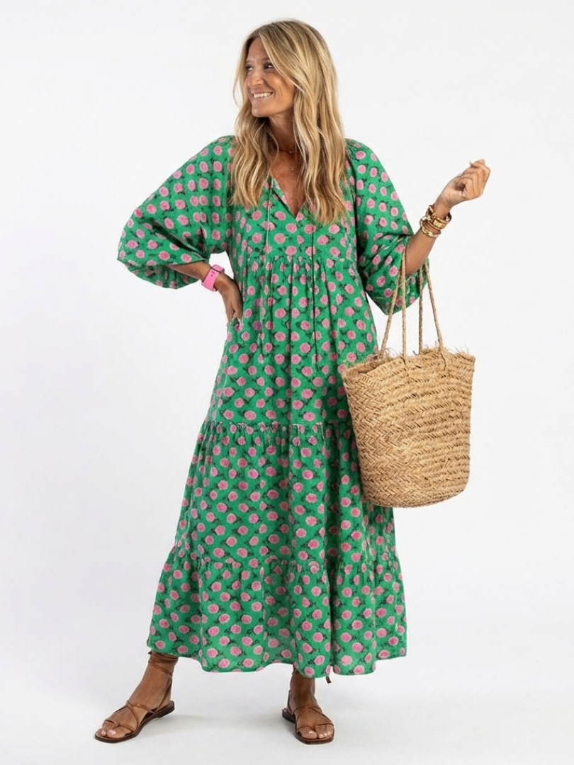 Fiora Floral Print V Neck in dark green