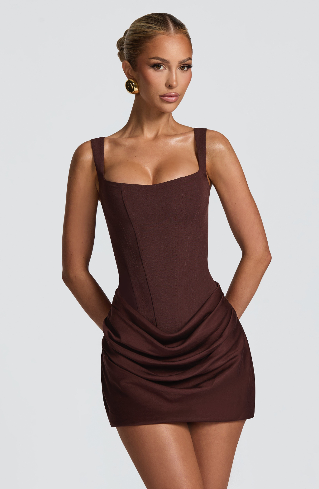 Amerie Hourglass Mini Dress in mocha