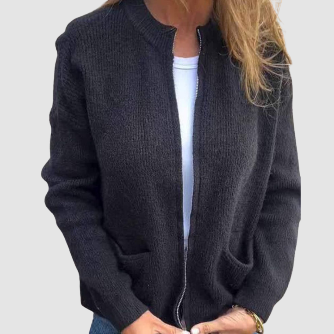 Jenise and Cardigan in black