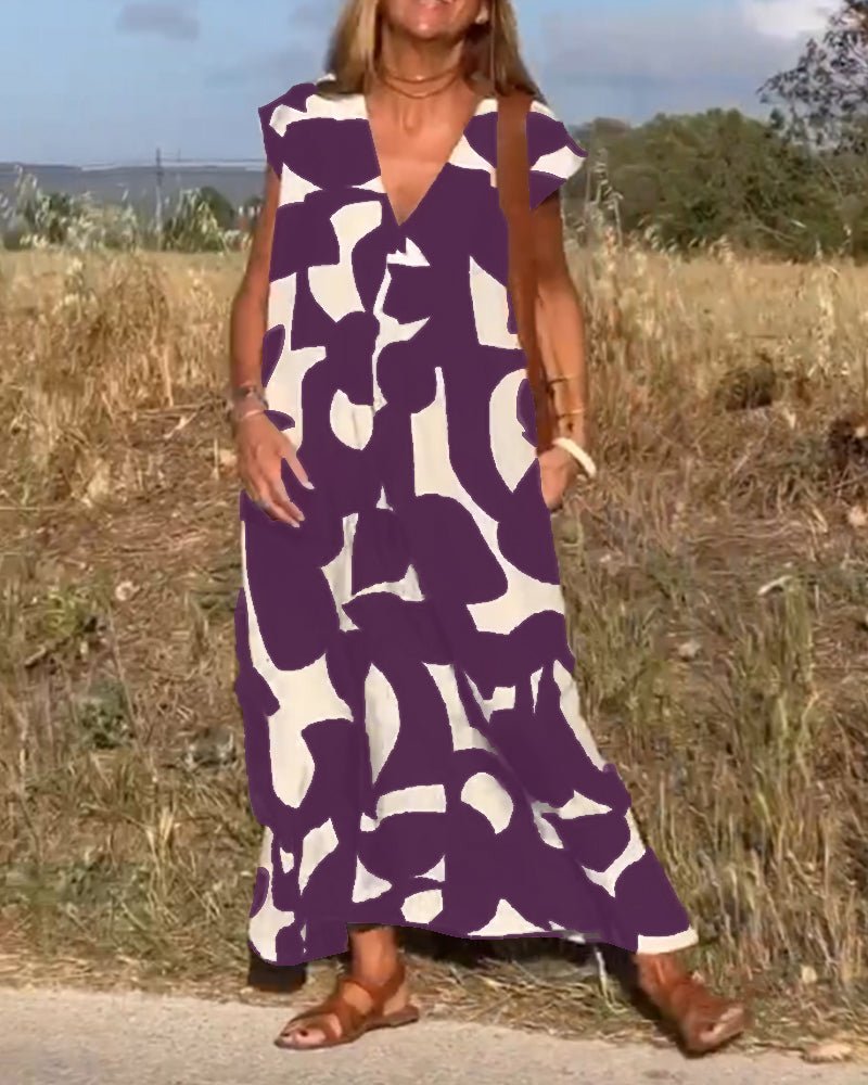 Amelia Printed V-neck Dress in lilac