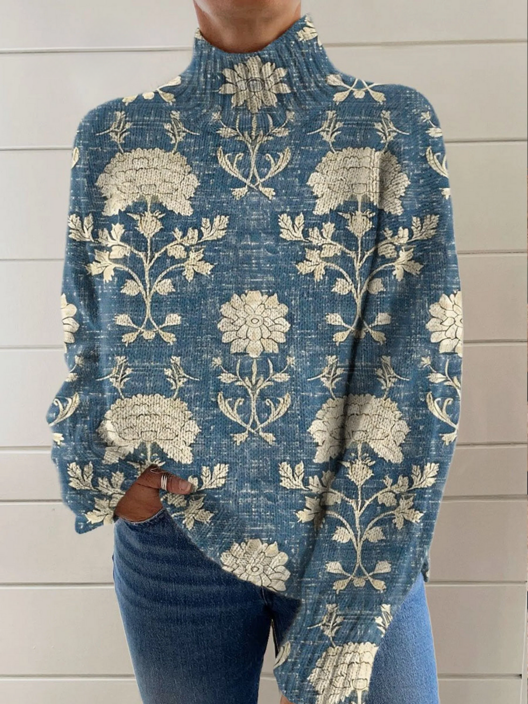 Lily Floral Turtleneck in blue