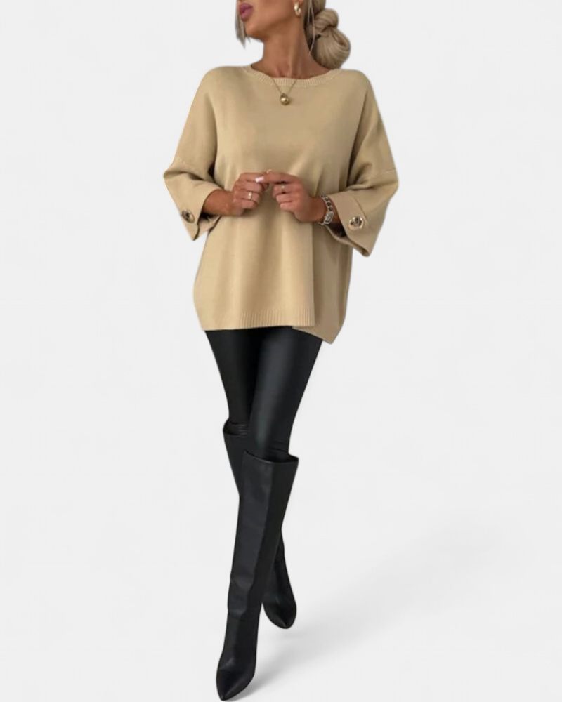 Lottie Buttoned Pullover in beige