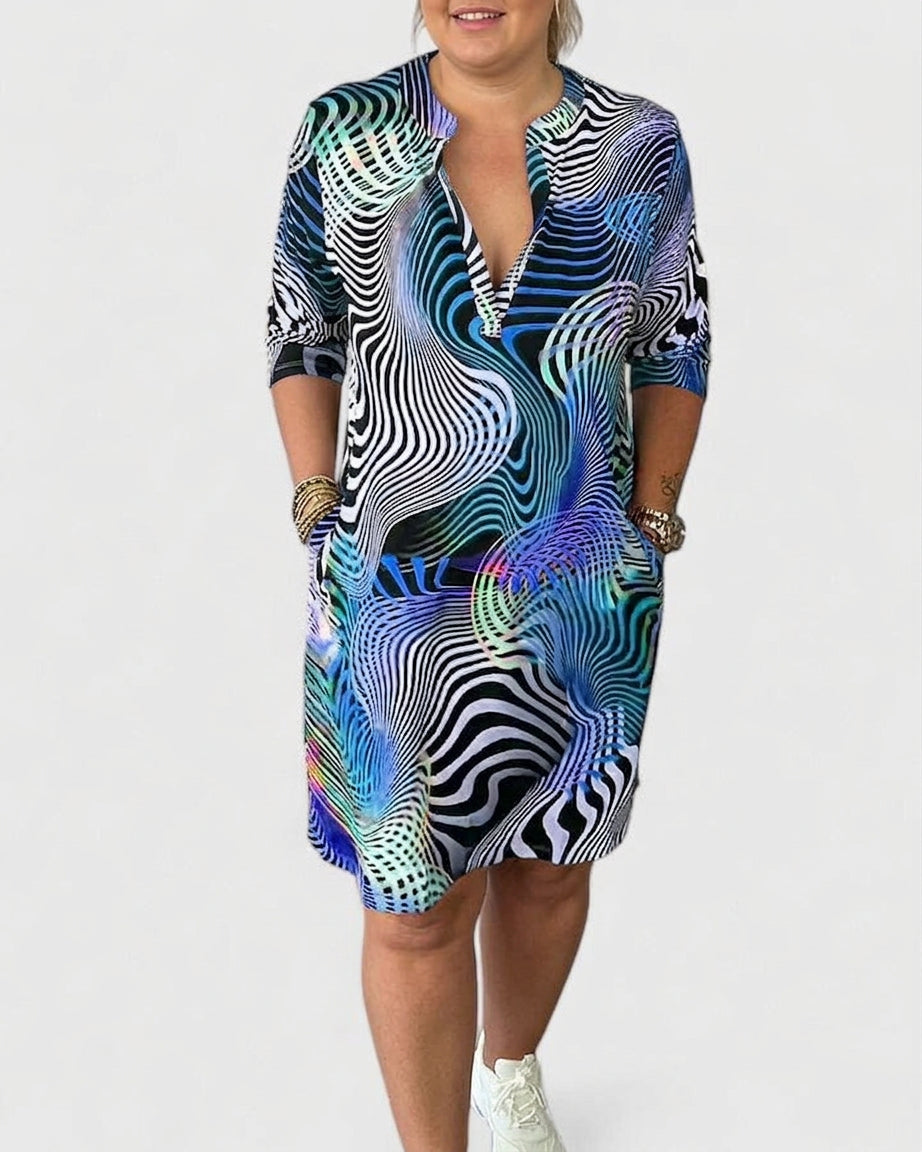 Niamh Sophisticated V-neck Dress in blue