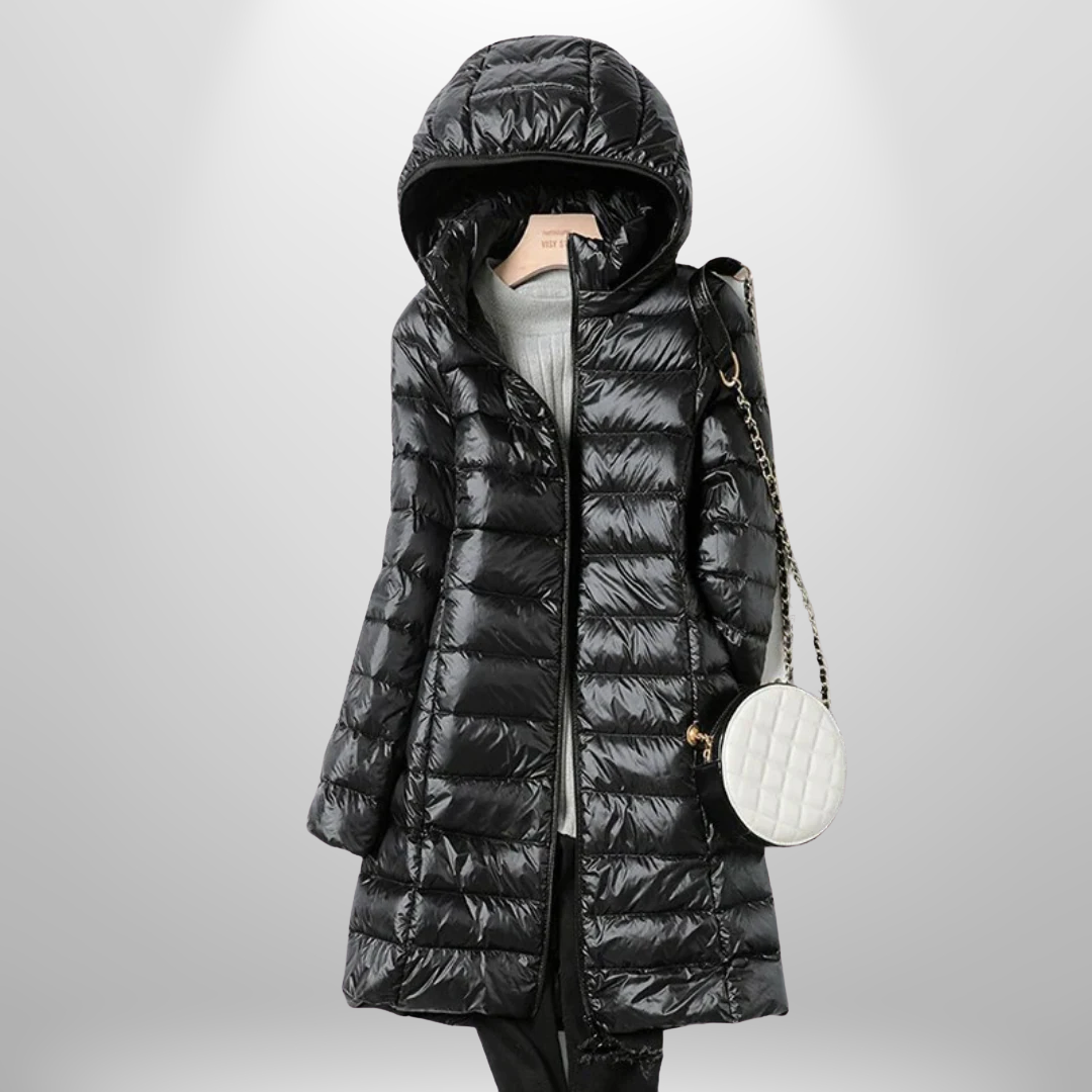 Elma Ultralight Down Jacket in black