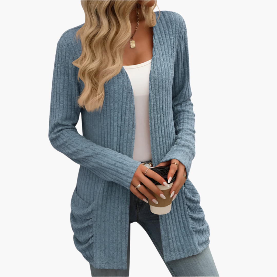 Violet Cardigan in blue
