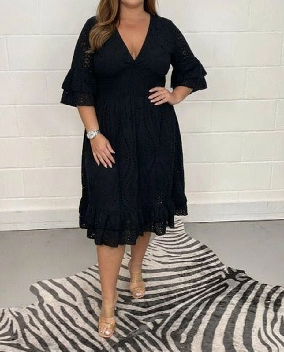 Lior Lace Dress in carbon black