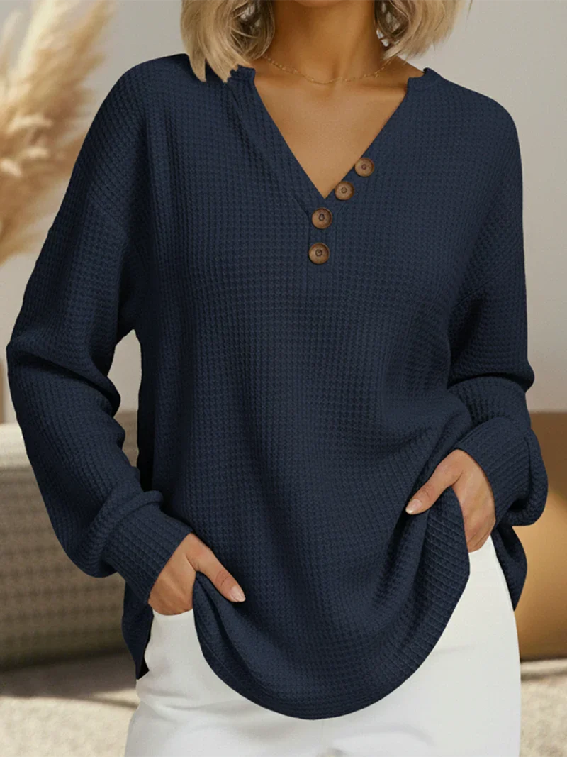 Signe in navy