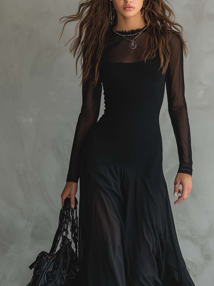 Dorothee Maxi Dress in black