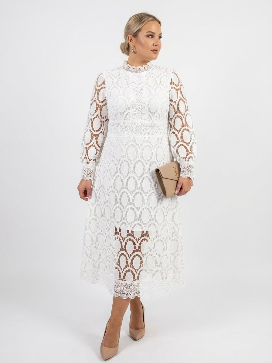 Pernille Dress in white