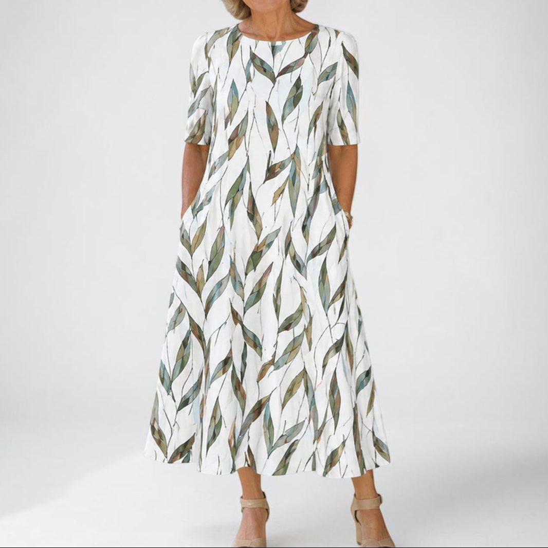 Sarah Floral Midi Dress in white/green
