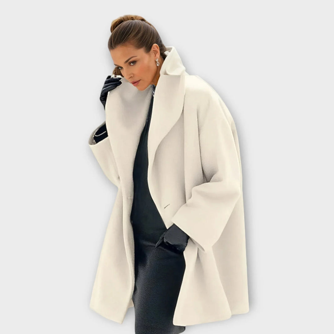 Sofia Wool Coat For Autumn in white