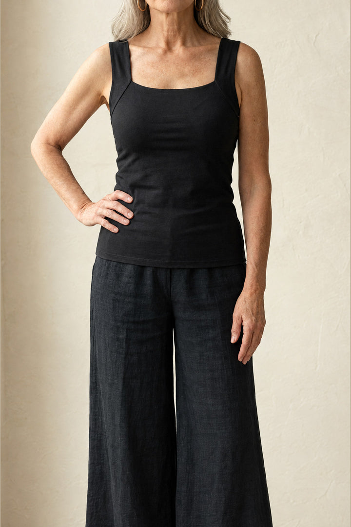 Marielle Built-In Comfort Bra Tanktop — Black