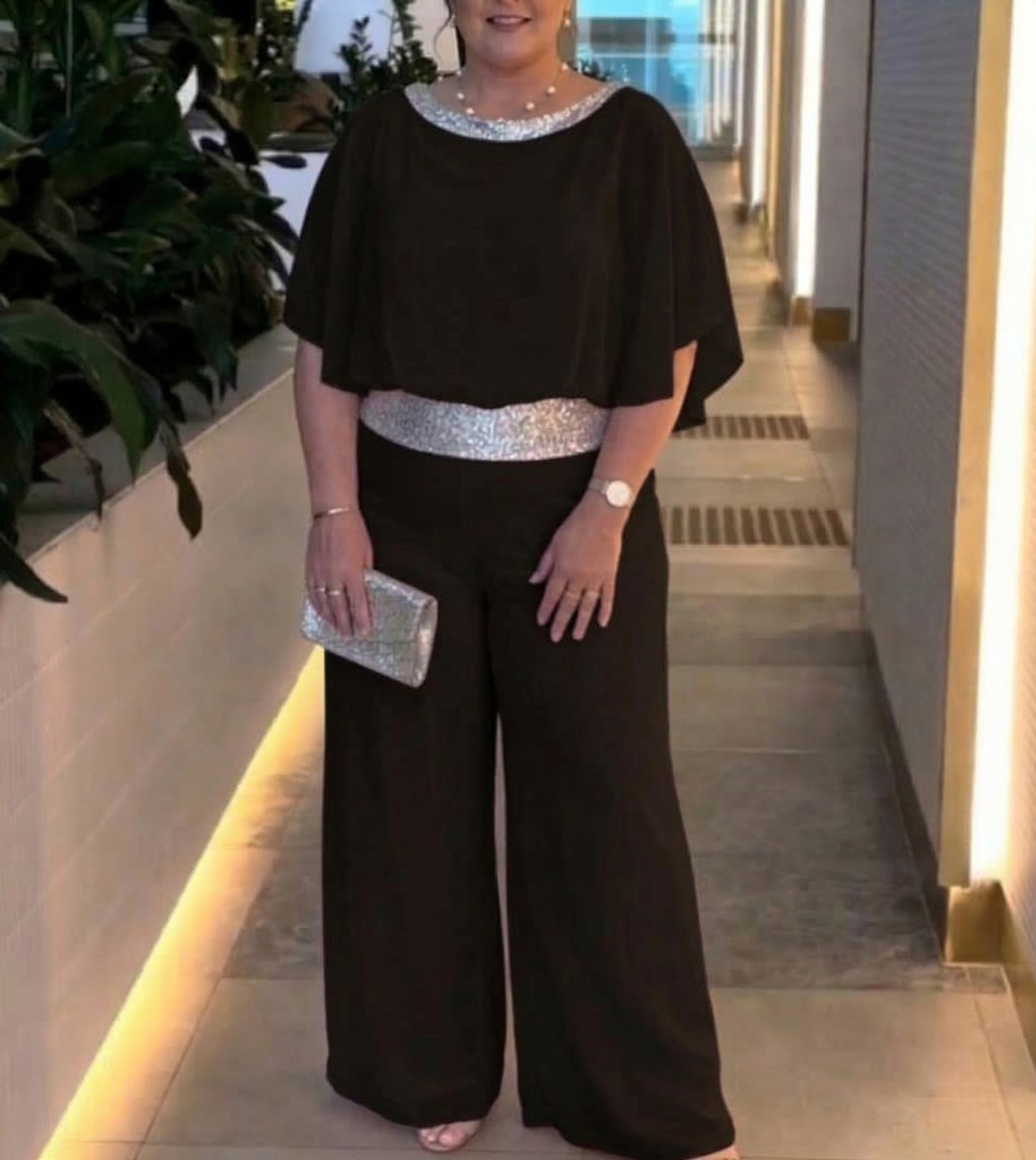 Florence and Set in black