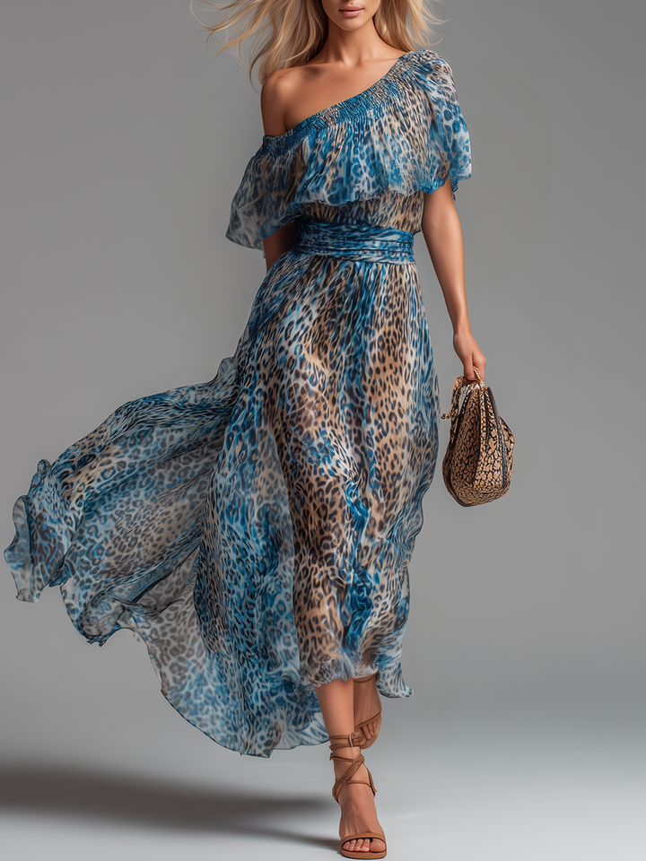 Caterina Midi Dress in blue