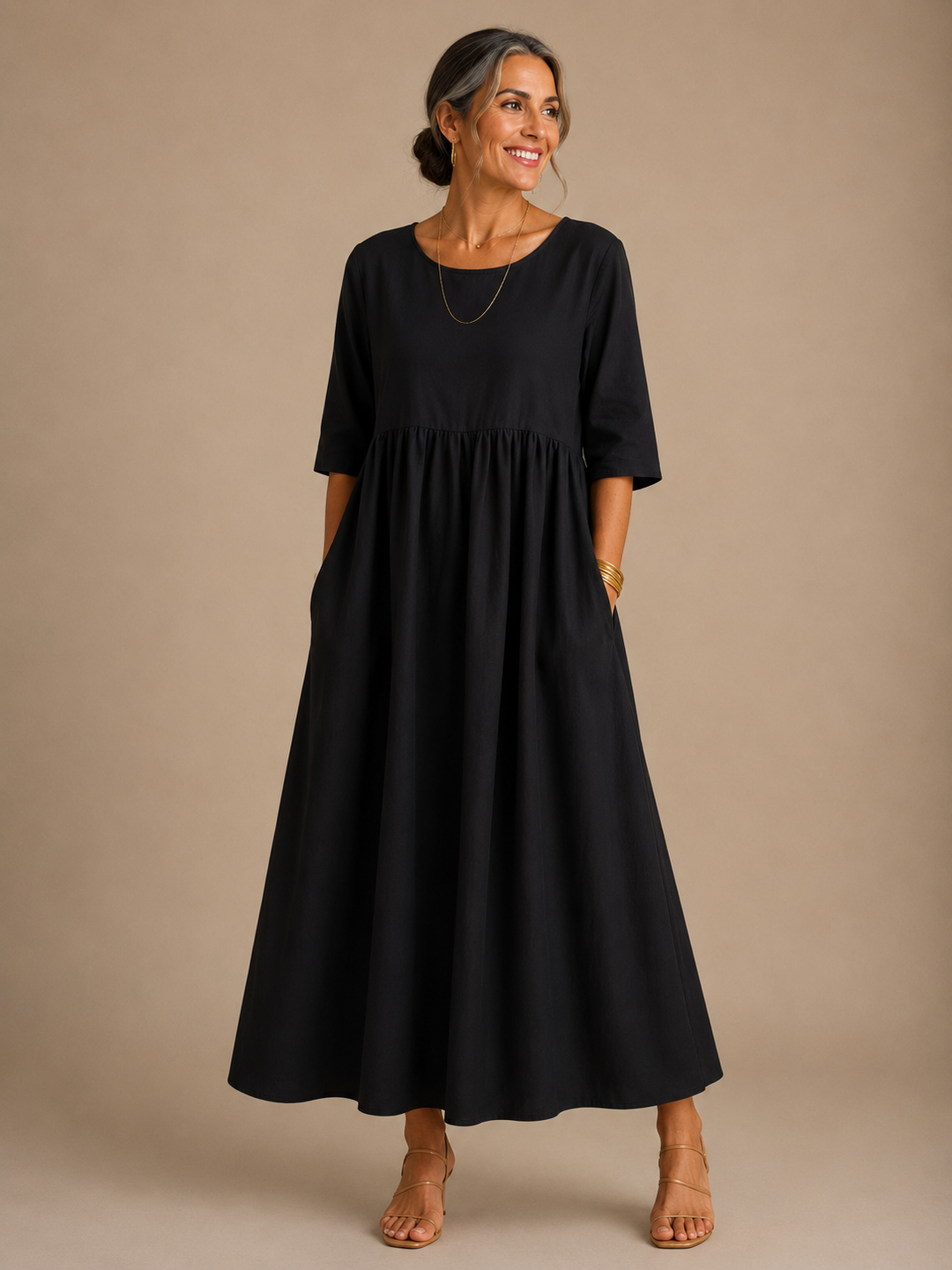 Peregrine Maxi Dress in black