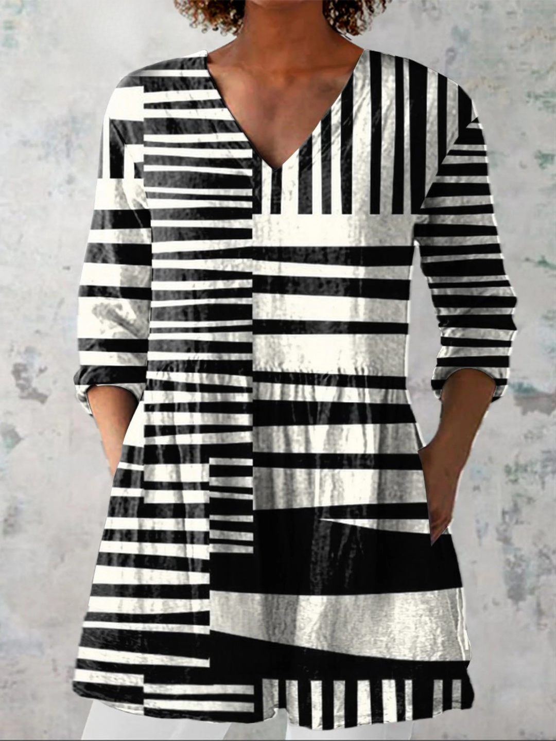 Nadege Blouse in black white