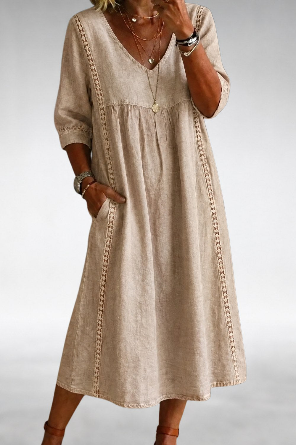 Vashti Comfort Midi Dress — Sand